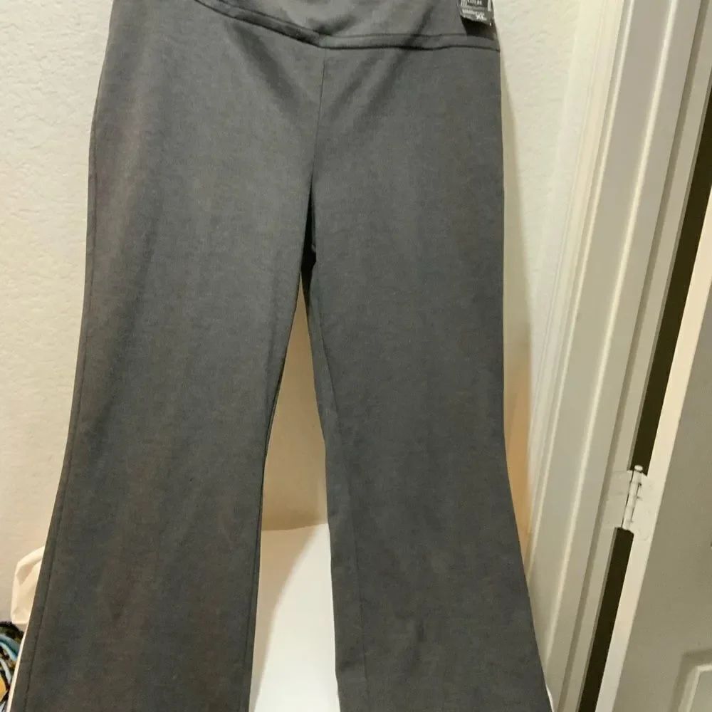NY&C 7th Avenue Pants Womens XL Average Gray Pull On Straight leg NWT
